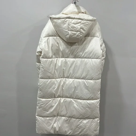 L'Academie Marlon Puffer Coat in Ivory
